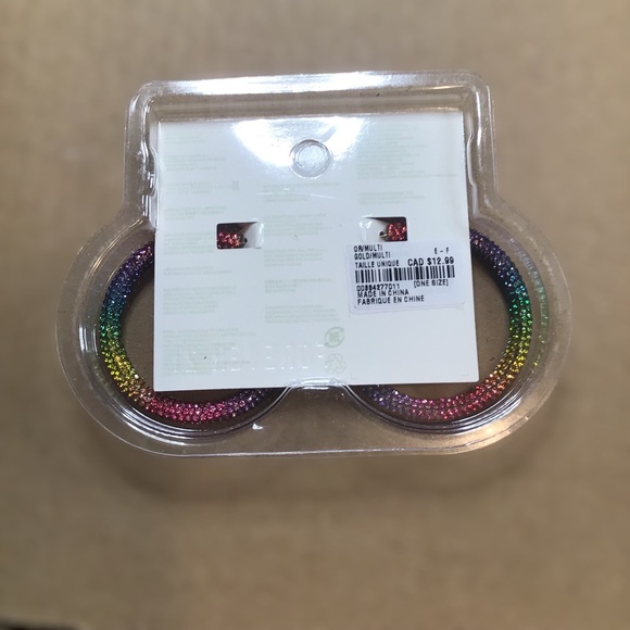 ๐ Forever 21 Rhinestone Rainbow Hoop Earrings - Picture 4 of 5
